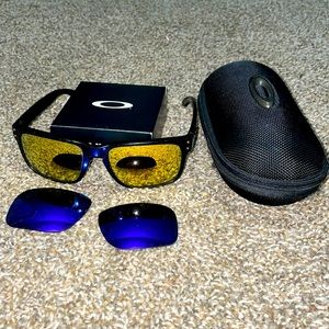Oakley Holbrook glasses with spare lenses